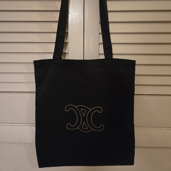 Brand new!! Brand new authentic Celine luxury large black canvas tote with logo - Picture 3 of 9